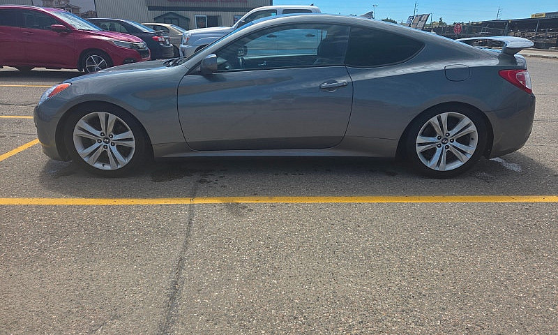 2010 Genesis Coupe 2...
