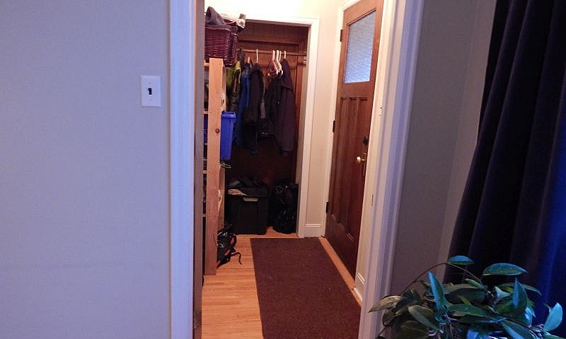 Lovely 2 Bed/1Bath N...