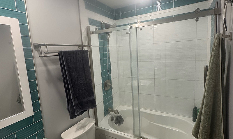 4Br 2 Bath, Basement...