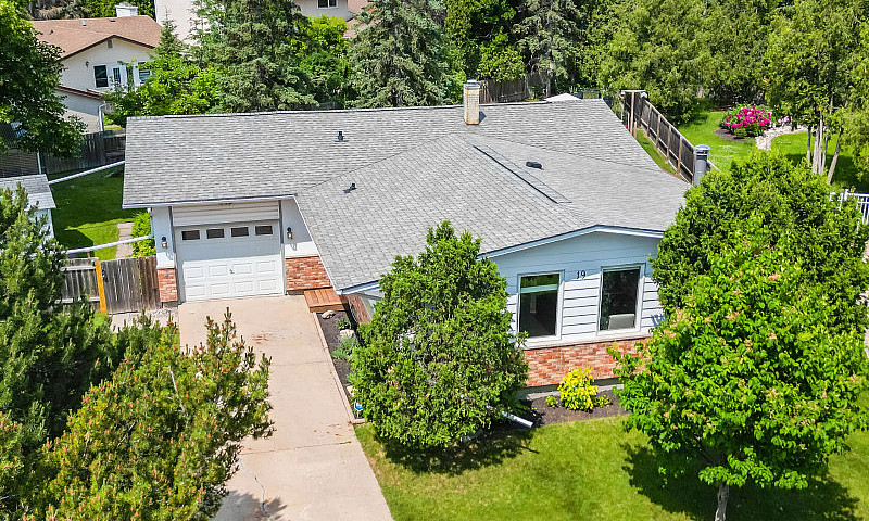 1353Sf Bungalow In N...