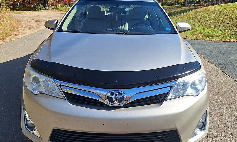 2014 Toyota Camry Xl...