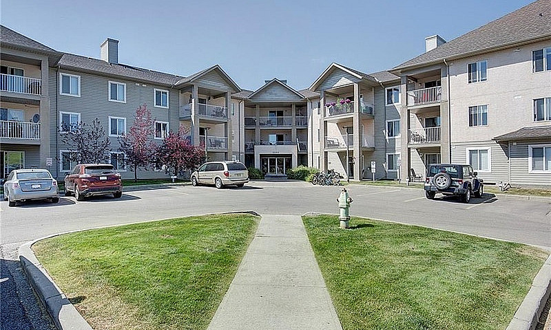 Bank-Owned Condo 4 S...