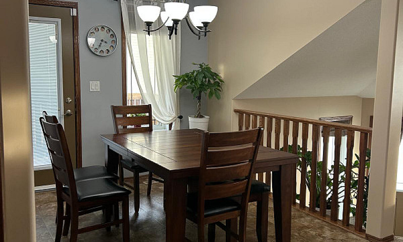 90 Vanier Drive, 5 B...