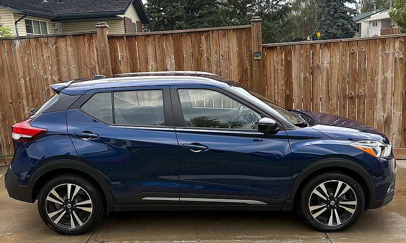 2020 Nissan Kicks Sr...