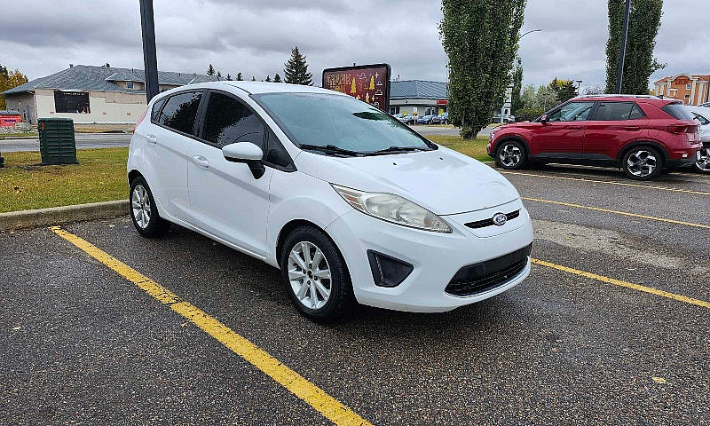 2011 Ford Fiesta...