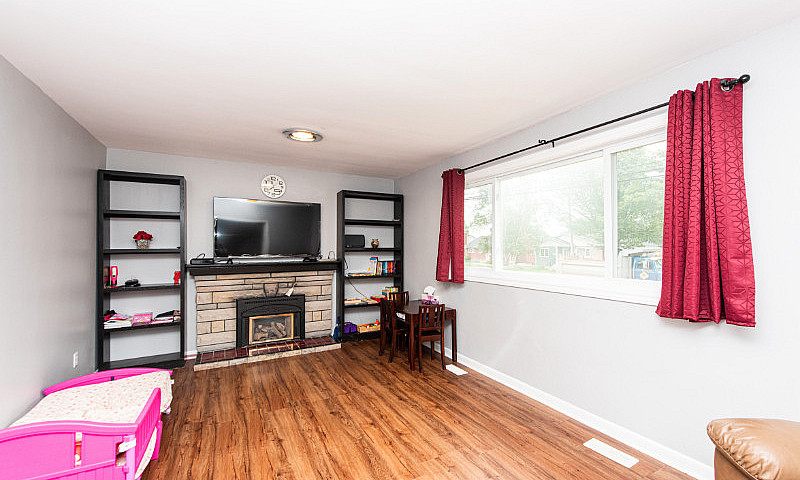 147 Bessborough Ave...