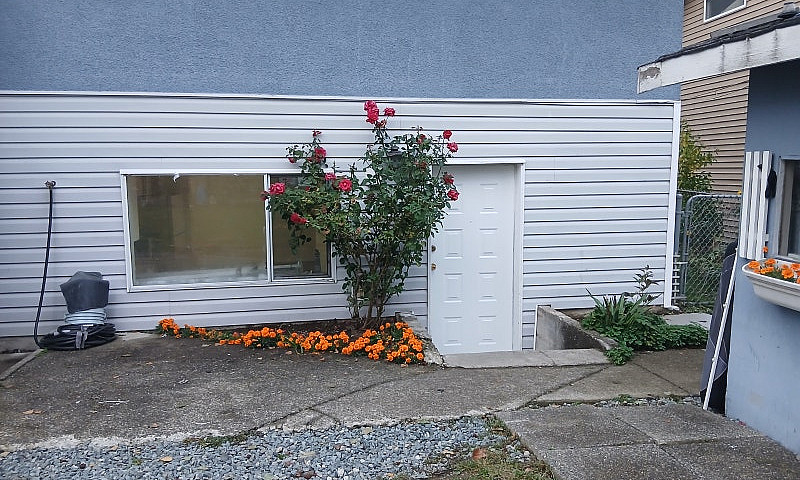 Spacious 2 Bedroom B...