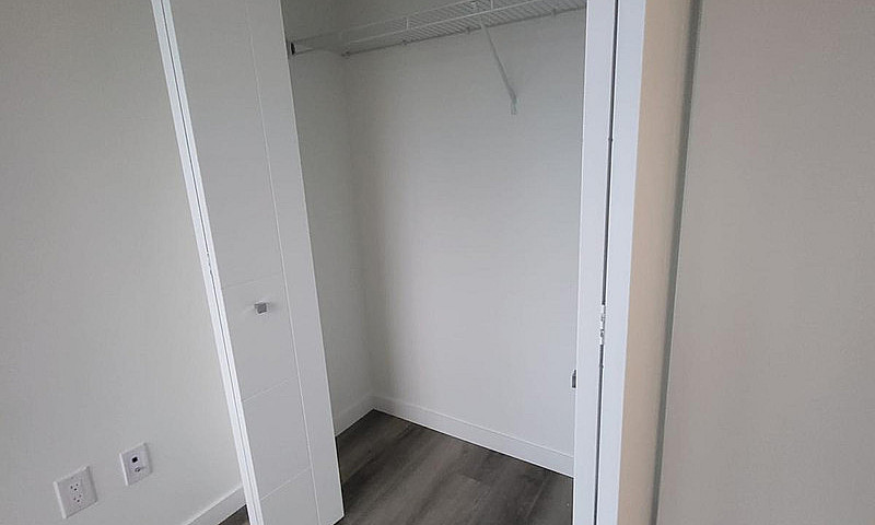 2 Bed Apartment For ...