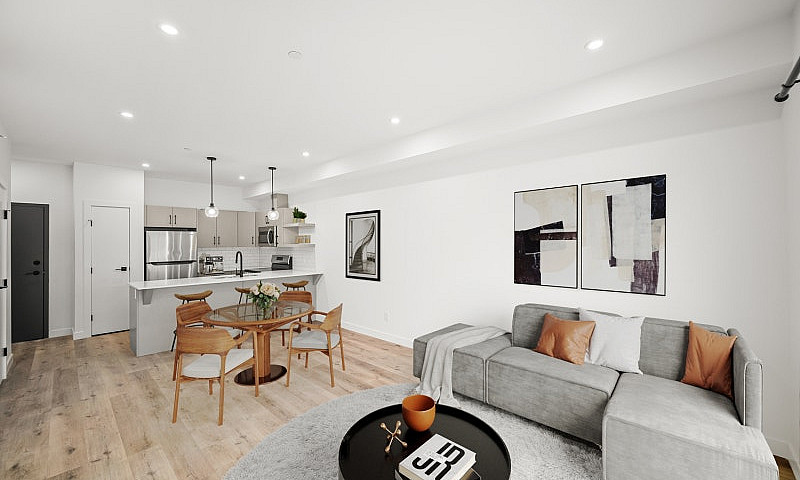 Luxury  2 Bedroom Ap...