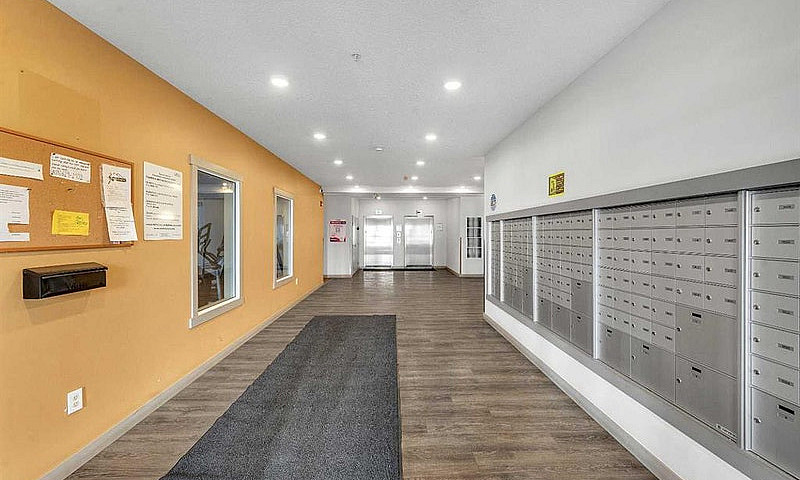 2Bed 1Bath Apartment...