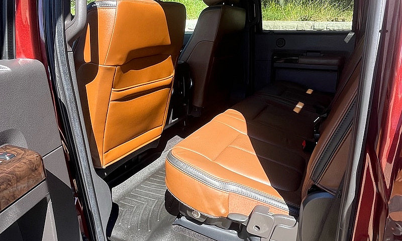 Ford F350 Platinum...