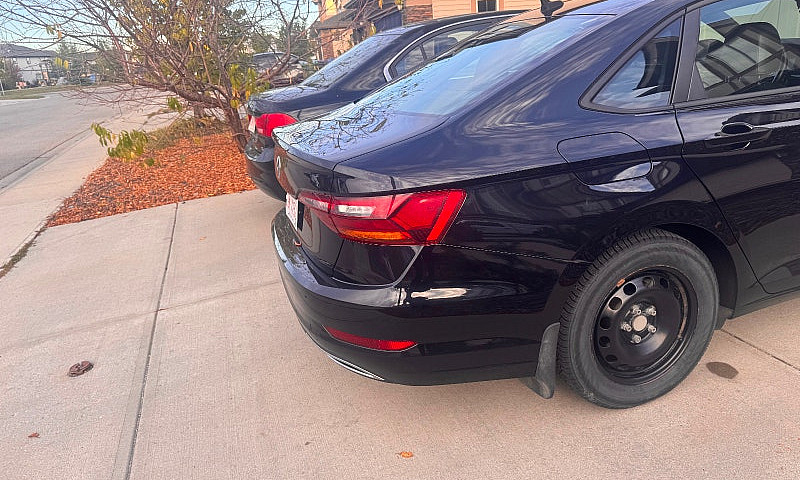 2019 Volkswagen Jett...
