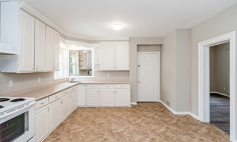 3 Bedroom Apartment,...