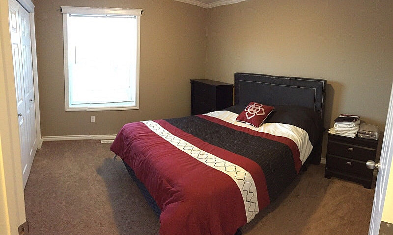**Newer** 2 Bedroom ...