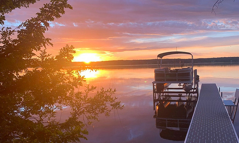 One Of A Kind Lake F...