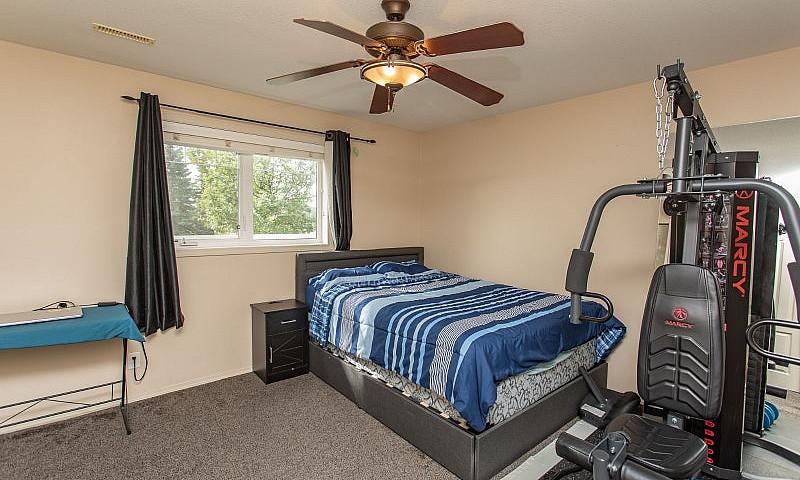 New Listing! Low Con...