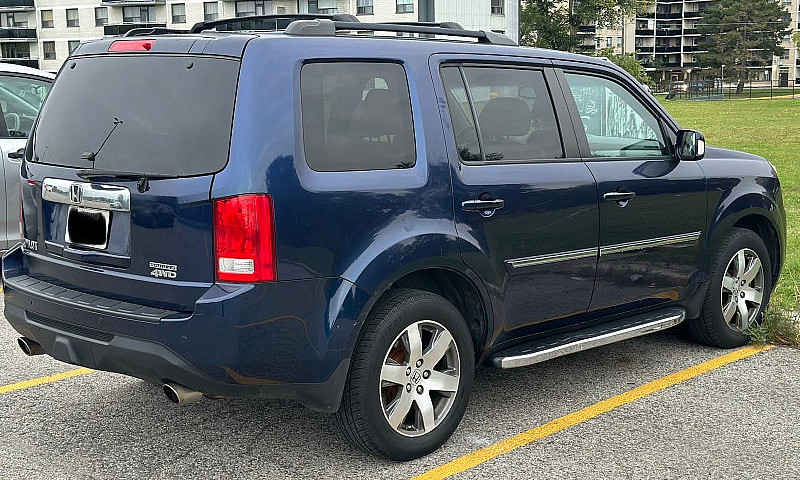 Honda Pilot 2014 Tou...
