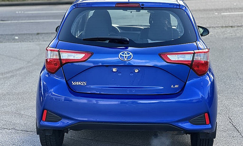 2018 Toyota Yaris Le...