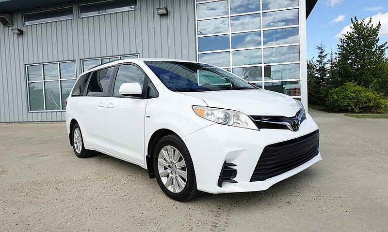 2016 Toyota Sienna L...
