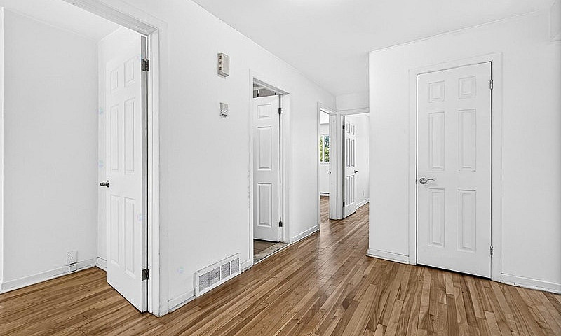 Rent Apartment ...