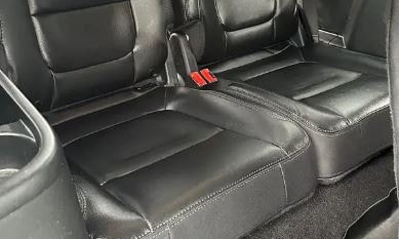 2018 Ford Explorer X...