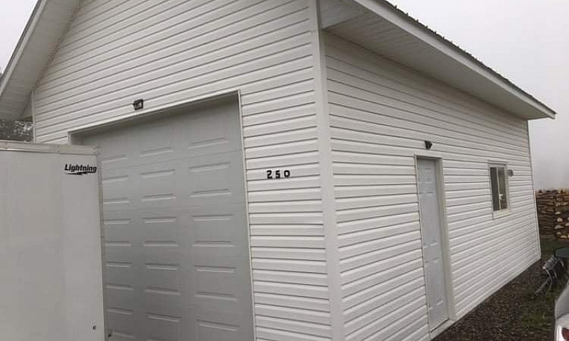 90 + Acres In Hoyt N...