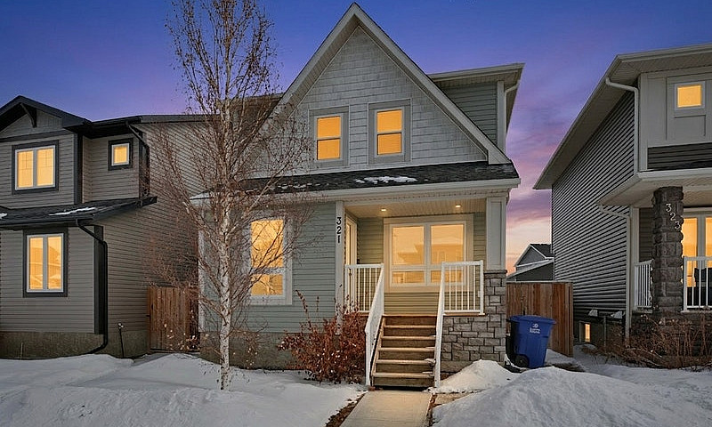 3 Beds 3 Baths House...