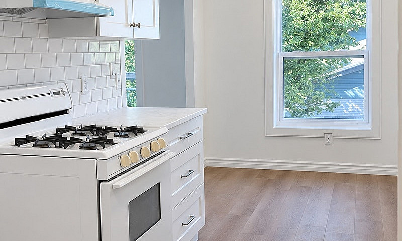 Beautiful 1 Bedroom ...