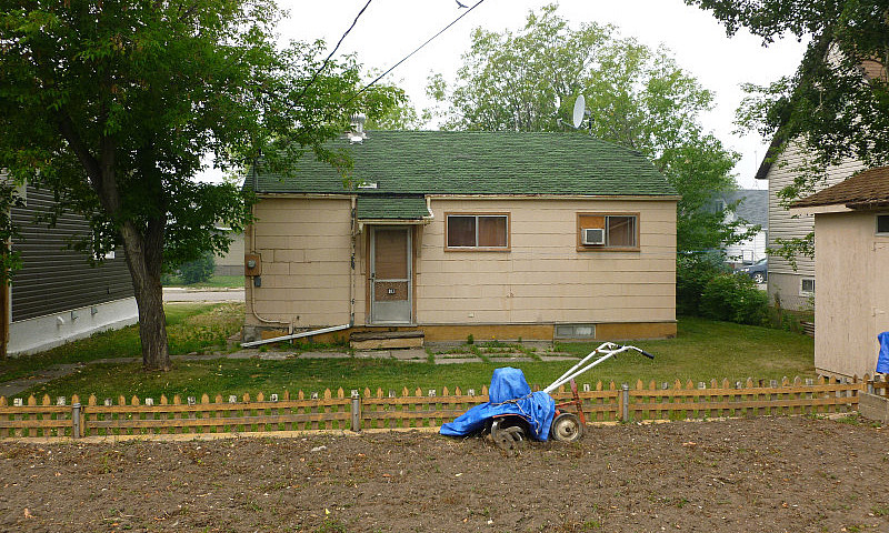 Small 3 Bedroom Fixe...