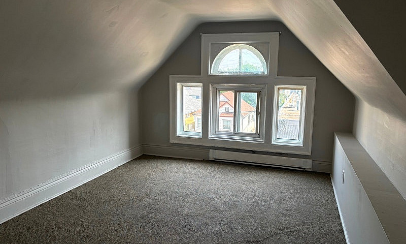 Duplex For Rent...