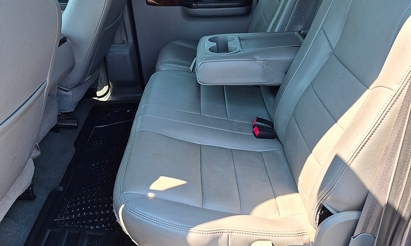 2007 Ford F350 Duall...