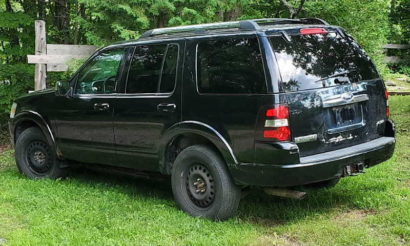 Ford Explorer 2010 V...