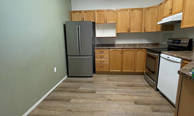 2 Bed 2 Bath Condo...