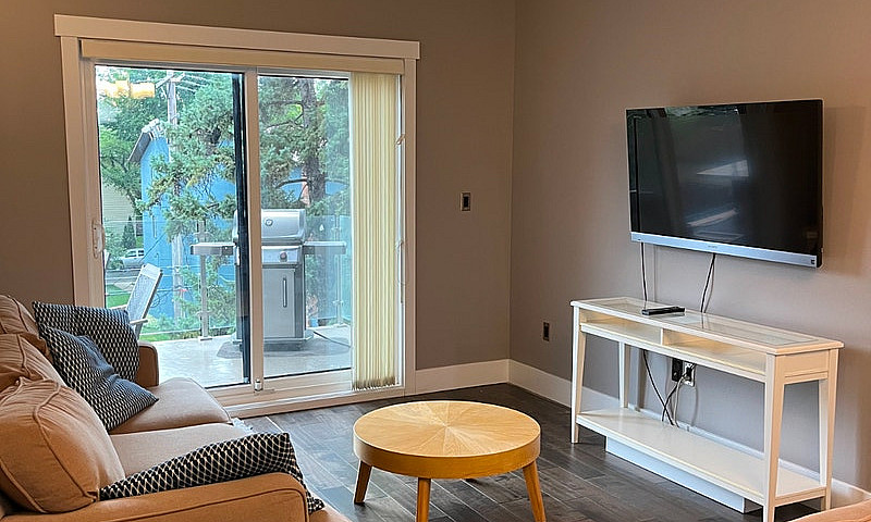 Fully Furnished Cond...