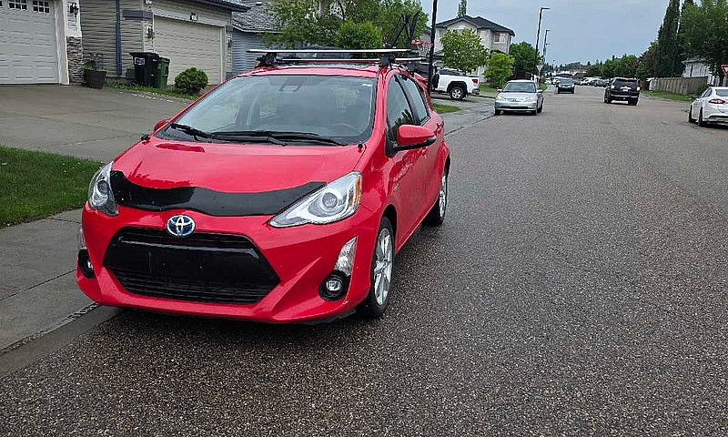 Toyota Prius C 2016...