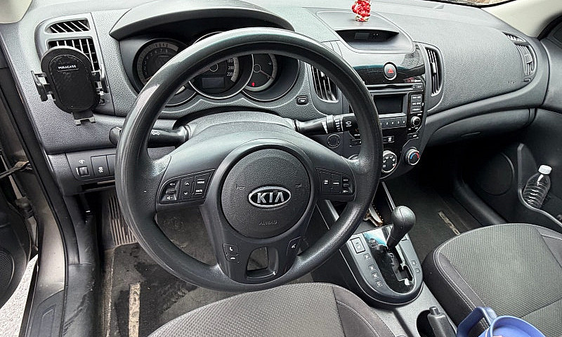  **2010 Kia Forte Ko...