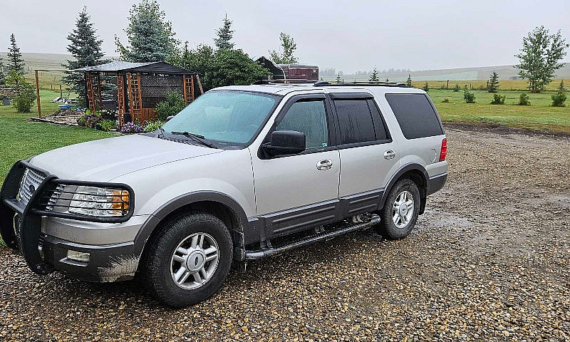 2004 Ford Expedition...