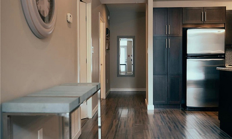 Executive Loft Condo...