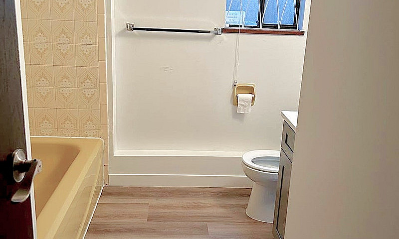 Private Room For 1, ...