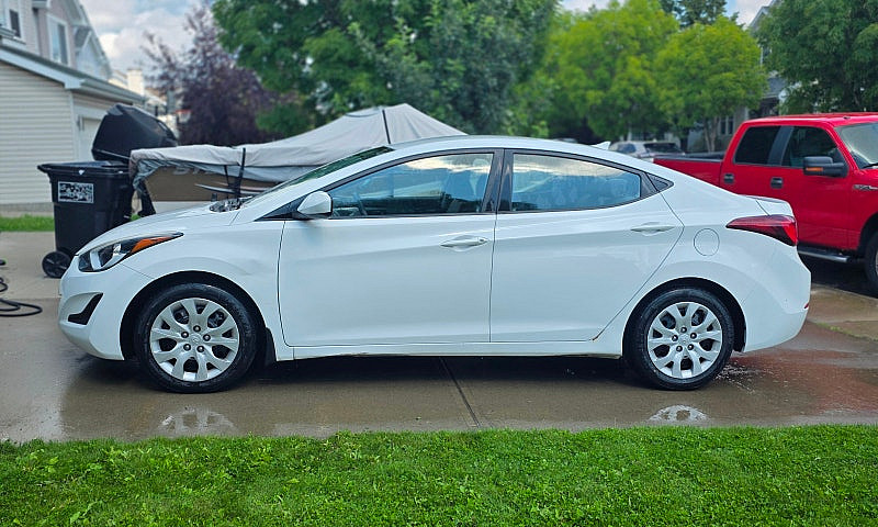 2014 Hyundai Elantra...