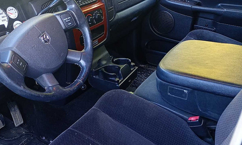2005 Dodge Ram 4X4 D...