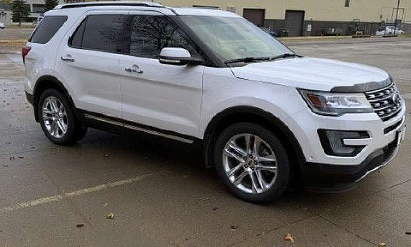 2017 Ford Explorer L...
