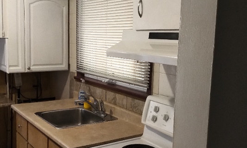 Cozy 1 Bedroom Plus ...