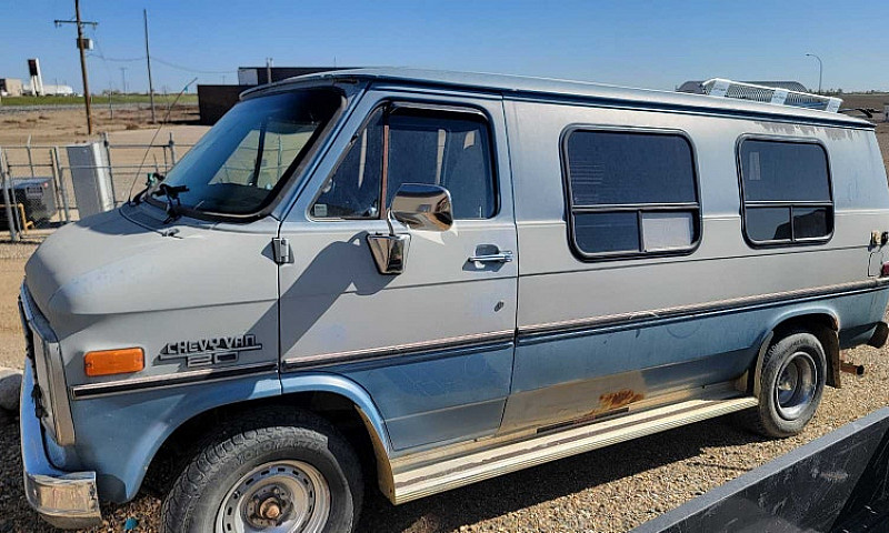 1986 G20 Vandura ...