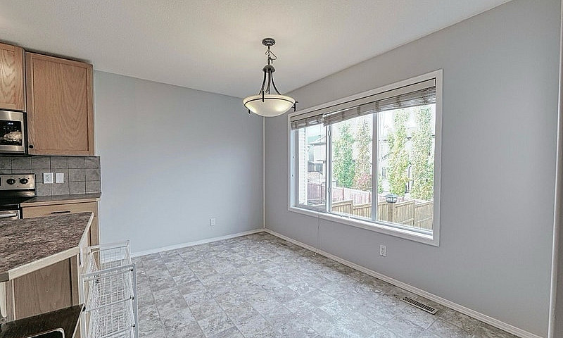 4 Beds 3.5 Baths - H...