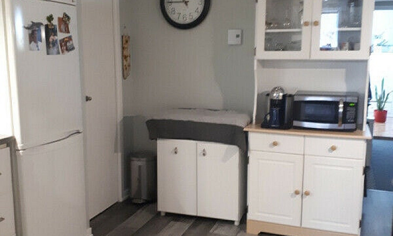 Superbe 3½ Meublé – ...