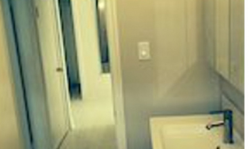 Bright & Spacious 3-...