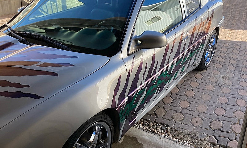 2000 Pontiac Grand A...