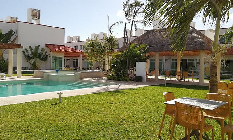 2 Bedroom Condo For ...