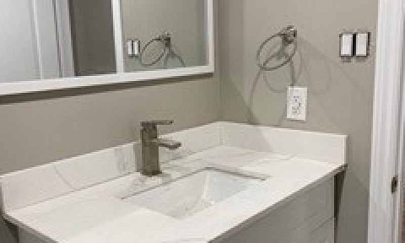 2 Bedroom Basement F...
